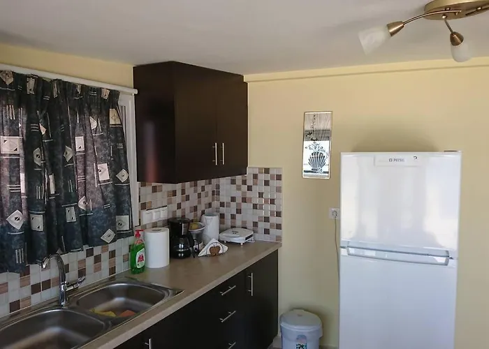 Mare -sea View Apartment/διαμέρισμα με θέα στην θάλασσα *