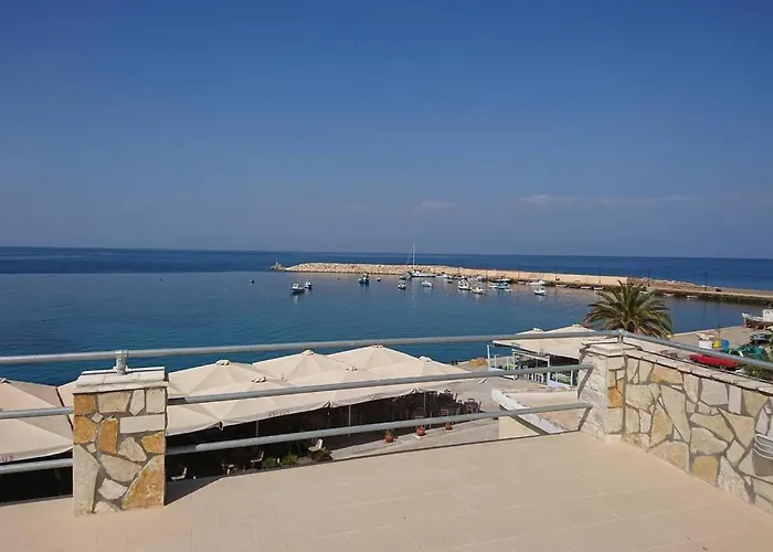 Mare -sea View Apartment/διαμέρισμα με θέα στην θάλασσα Apartamento *