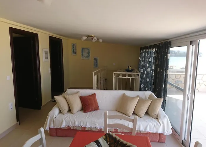 Apartment Mare -sea View Apartment/διαμέρισμα με θέα στην θάλασσα